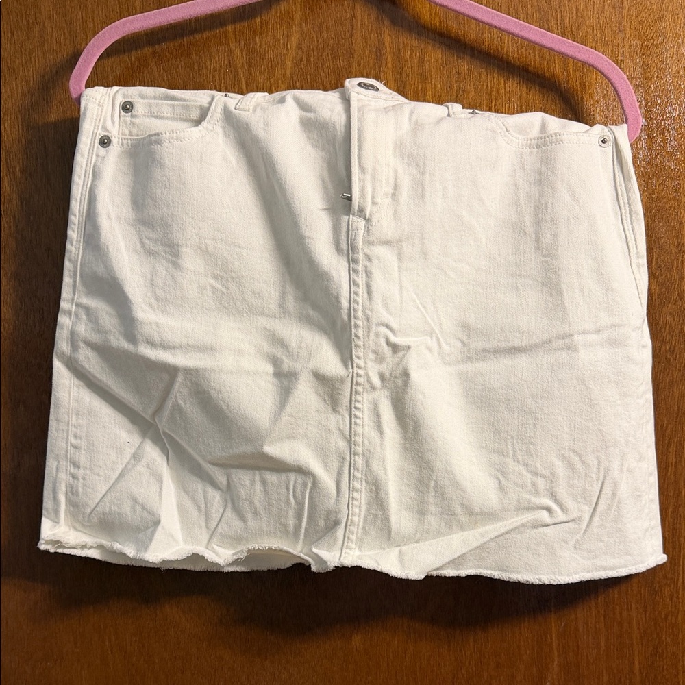 Vineyard Vines White Denim Mini Skirt